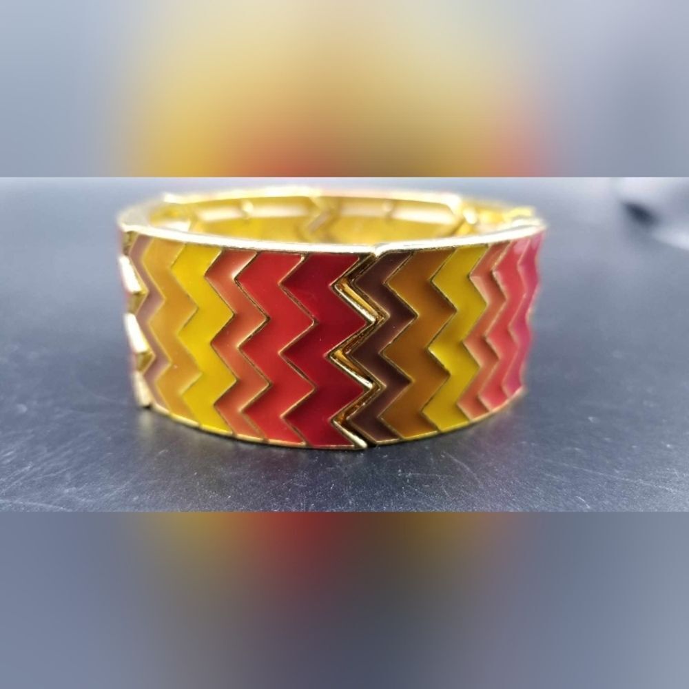 Kool aid melt wave bracelet B718 - Picture 1 of 2